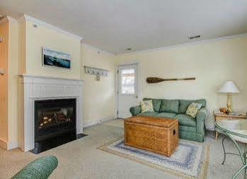 Captain'S Cottage Suites Grand Haven Buitenkant foto